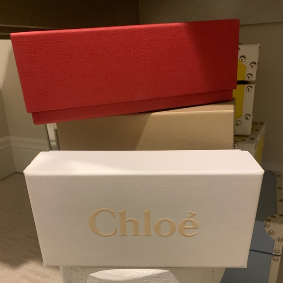 Valentino, Chloe, Burberry and Miu miu boxes - Picture 1 of 5